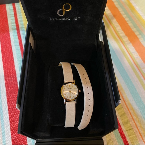 BULOVA Quartz Watch - Double Band - Picture 4 of 7